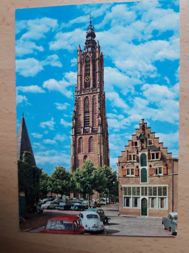 Amersfoort O.L. Vrouwetoren, veel auto's o.a  Daf 600 en VW, Ophalen of Verzenden, 1960 tot 1980, Ongelopen, Utrecht
