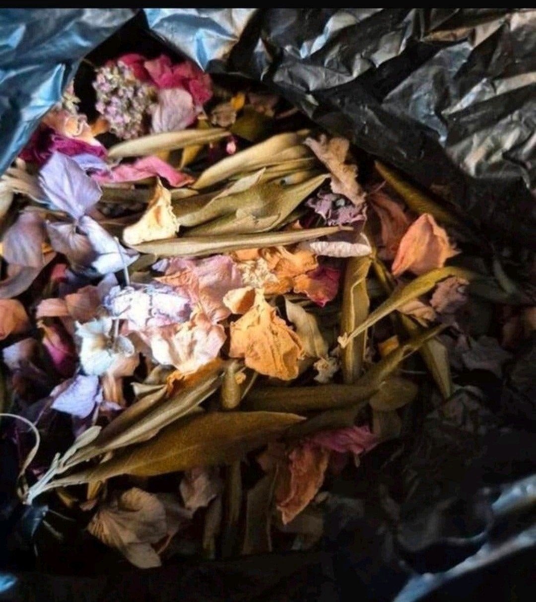 Natuurlijke bruiloft confetti + 20 confetti cones, Ophalen of Verzenden, Zo goed als nieuw, Meerkleurig, Accessoires