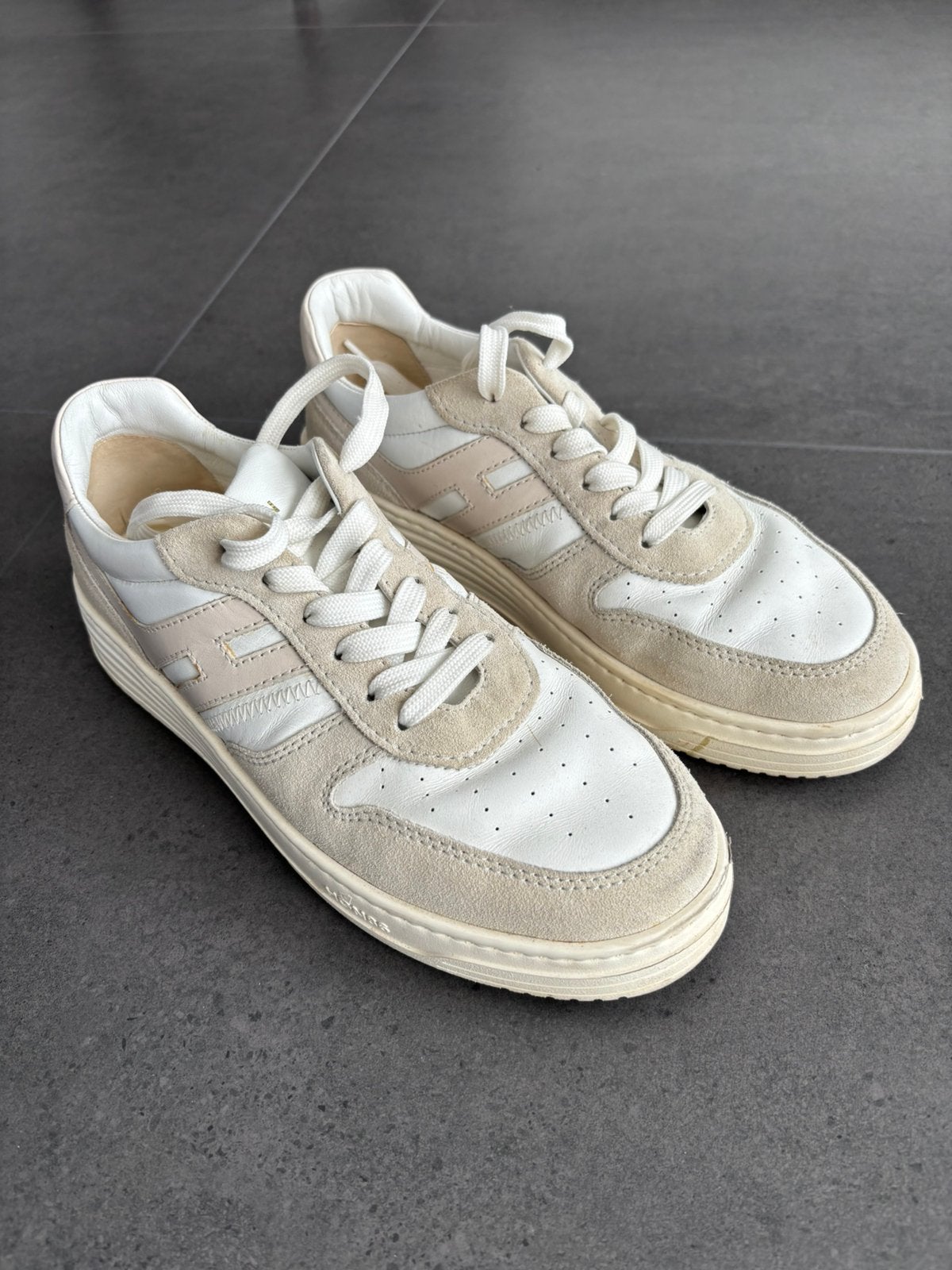 Hogan damesschoenen maat 41, Wit, Ophalen of Verzenden, Sneakers of Gympen, Gedragen