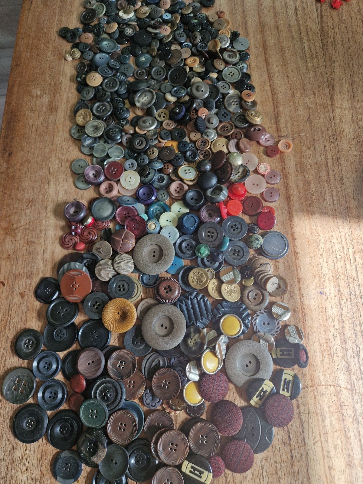 Grote collectie vintage knopen - diverse maten en kleuren, Hobby en Vrije tijd, Ophalen of Verzenden, Gebruikt, Knoop of Knopen