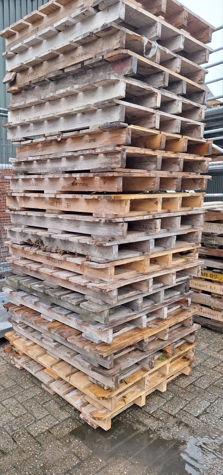30st Koramic Pallets, Minder dan 3 m³, Ophalen