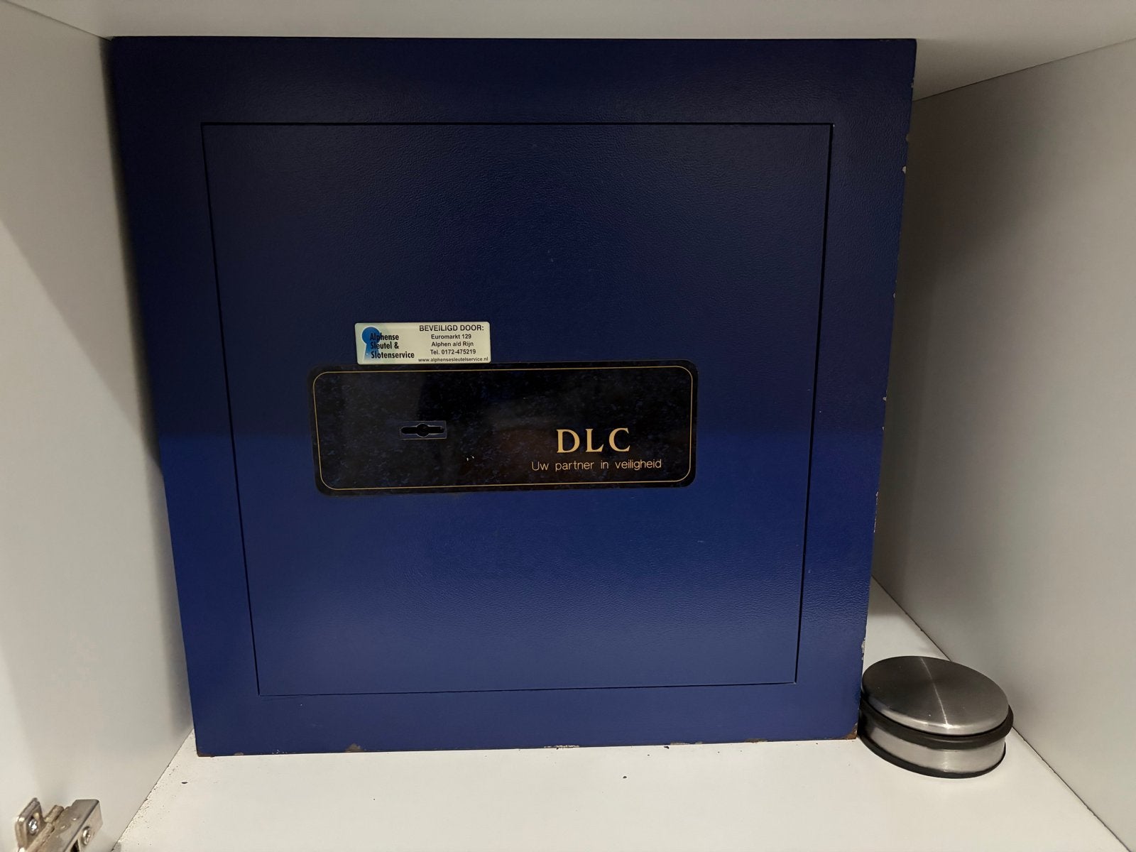 DLC Kluis - Compacte en Veilige Opbergoplossing, Huis en Inrichting, Brandblussers en Brandkasten, Ophalen, Gebruikt, Brandkast