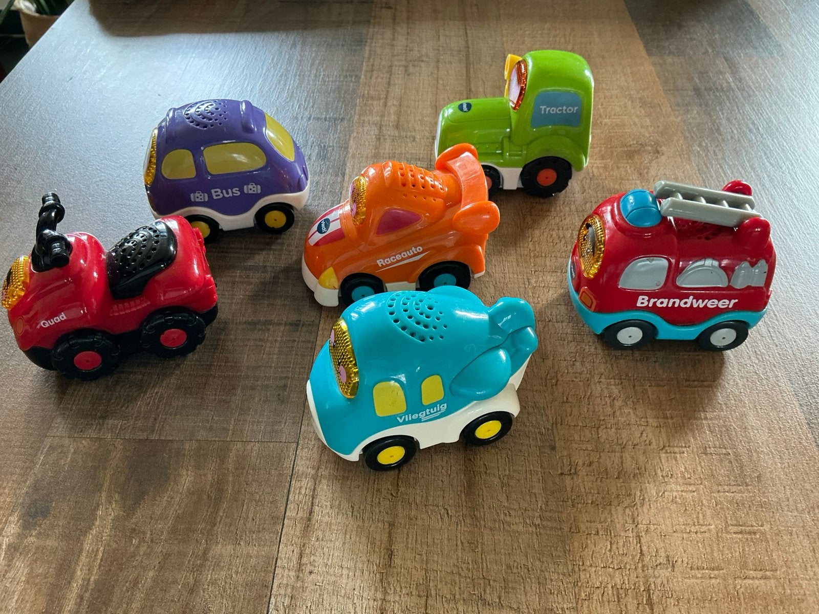 VTech voertuigen dieren en dierentuin en draai en tuimeleila, Kinderen en Baby's, Ophalen of Verzenden, Zo goed als nieuw