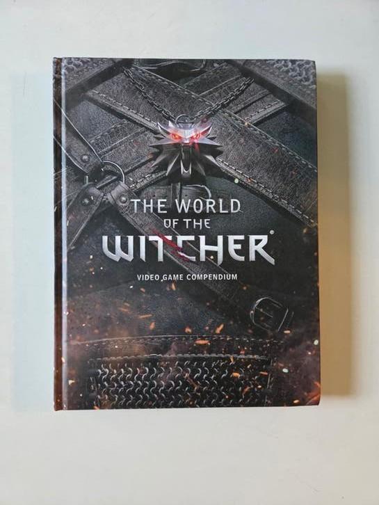The Witcher Video Game Compendium - Uitgebreide Gids, Boeken, Ophalen of Verzenden