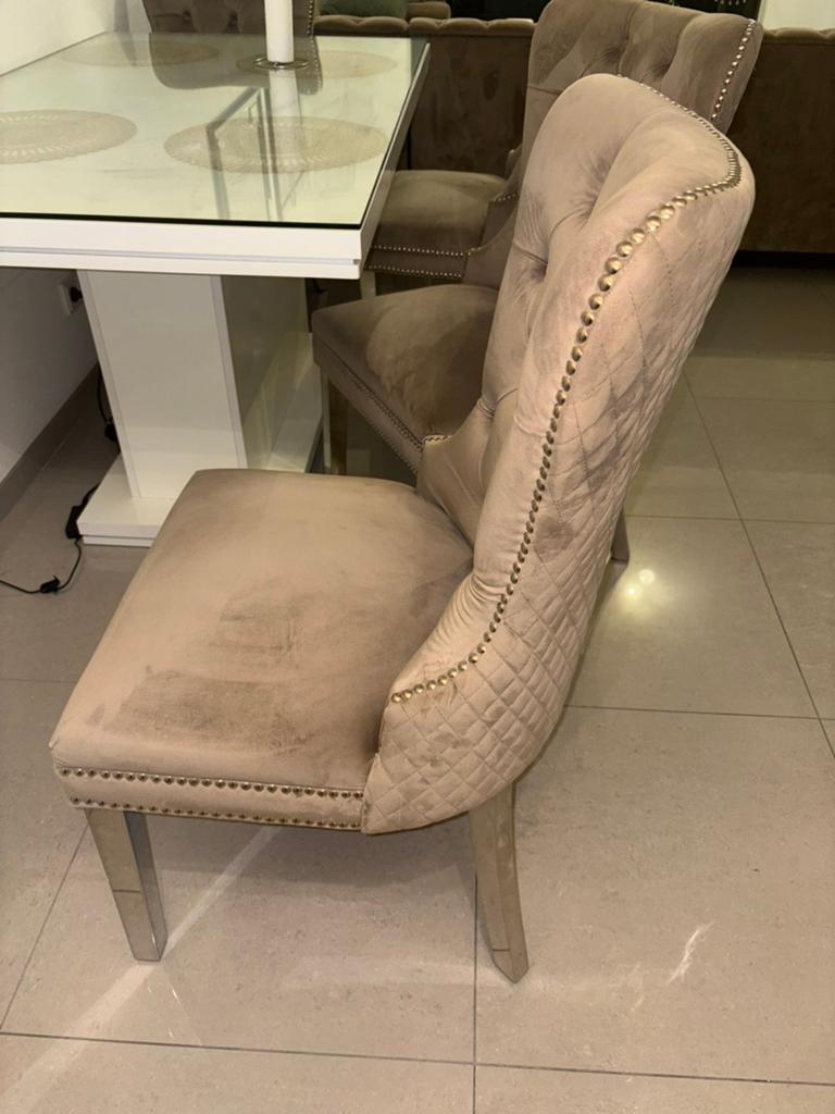 Velvet eetkamerstoelen in Eric Kuster stijl beige, Overige kleuren, Ophalen of Verzenden, Zo goed als nieuw, Vier