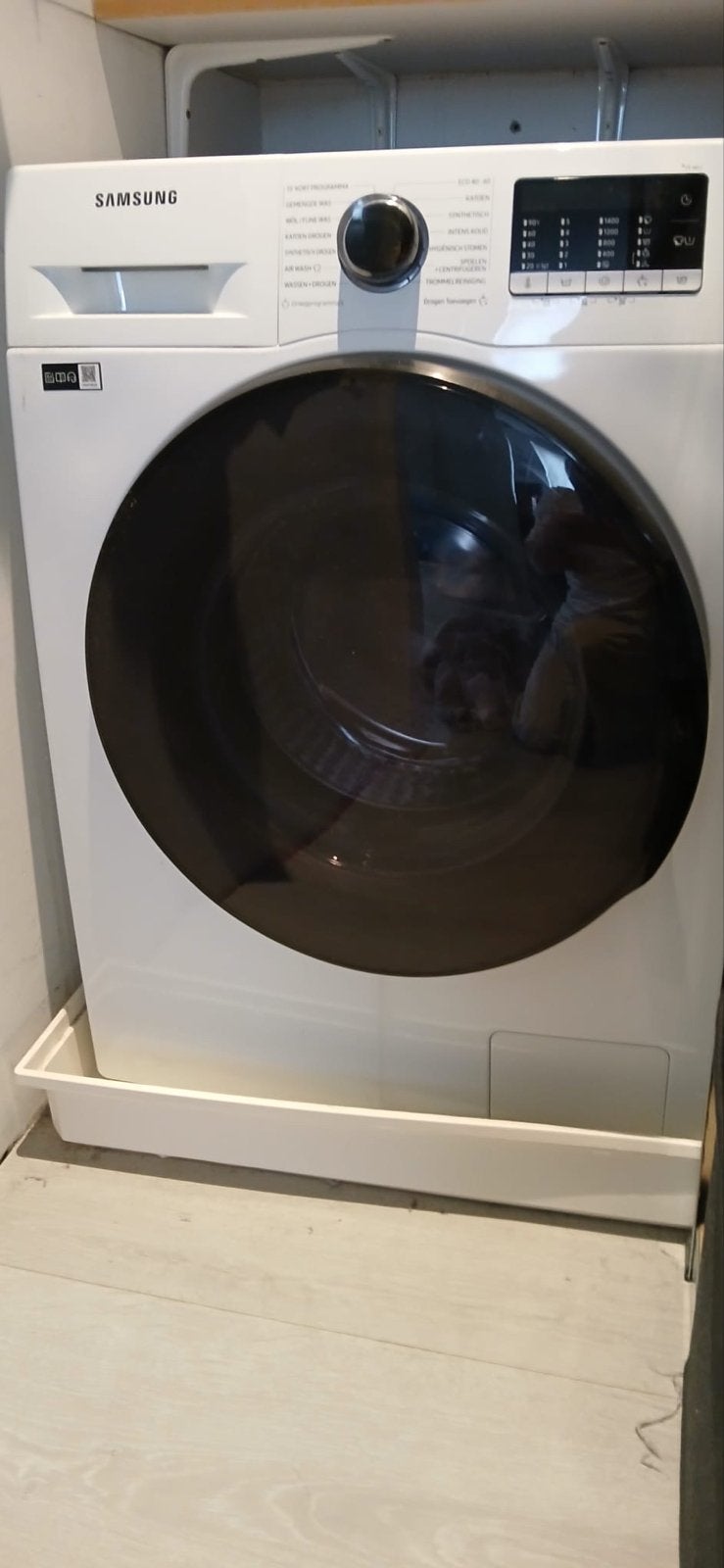 Samsung Wasmachine + Droger combi, Ophalen, 1200 tot 1600 toeren, 8 tot 10 kg, Zo goed als nieuw