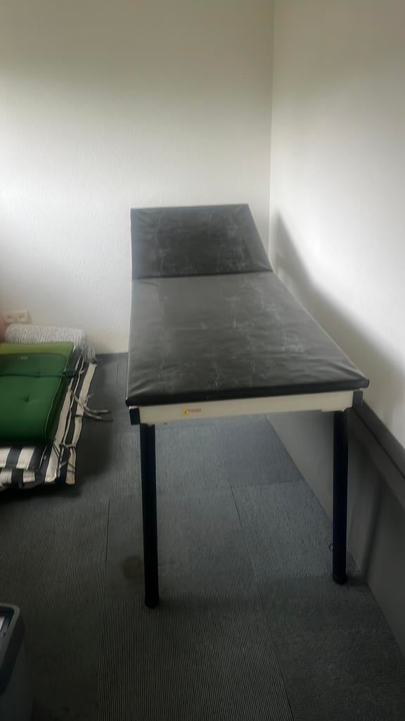 Massagetafel, Huis en Inrichting, Ophalen, Zo goed als nieuw
