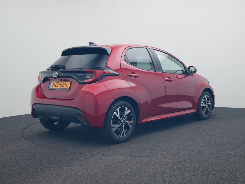 Toyota Yaris 1.5 Hybrid 115 Dynamic | Comfort pakket | Stoel, 12 maanden, Bedrijf, Hybride Elektrisch/Benzine, 3 cilinders