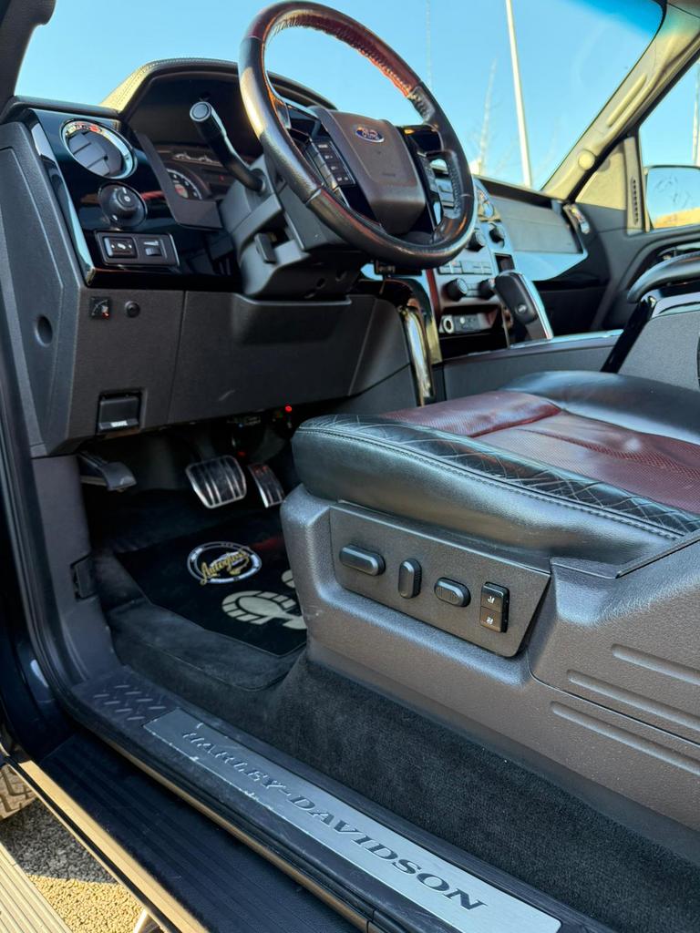 Foto 14 van Ford F150 Harley Davidson 2011 Top Conditie!!!!
