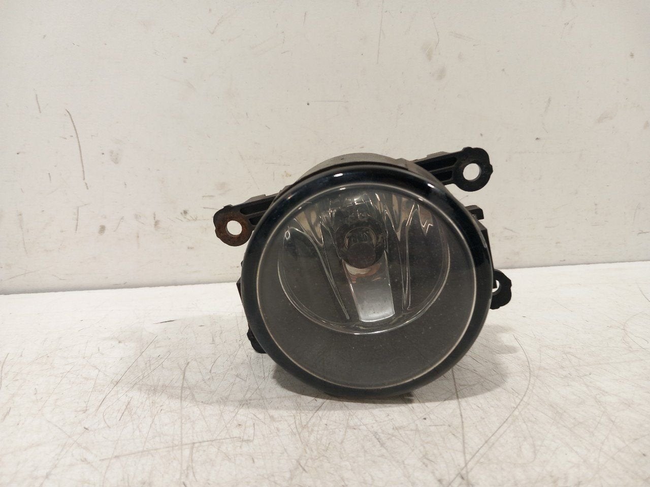 Mistlamp rechts Land Rover Discovery, Auto-onderdelen, Verlichting, Onderdelen@venauto.nl, Van der Ven Autorecycling B.V., Ettenseweg 76, 4706 PB Roosendaal, The Netherlands