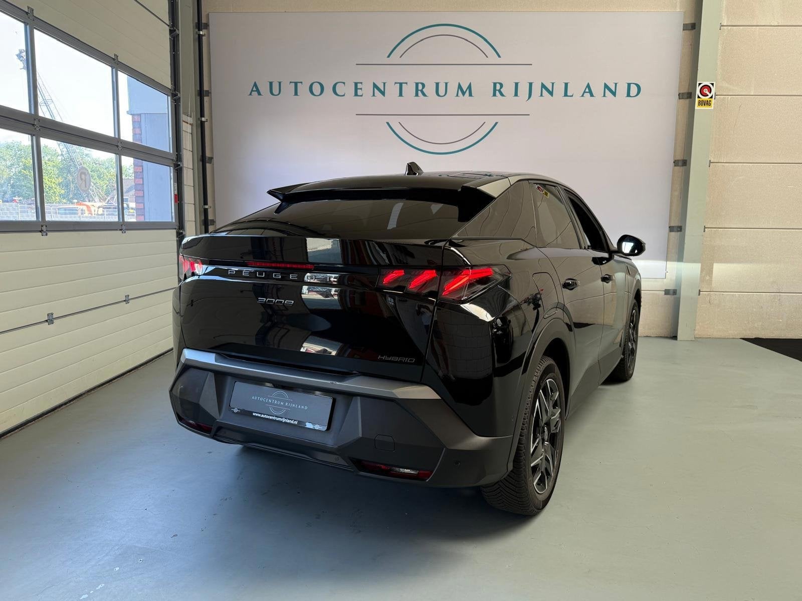 Peugeot 3008 1.2 Hybrid 145 GT 360 Camera, Massage, Stoel/st, Auto's, Peugeot, 145 pk, 1199 cc, Zwart, Bedrijf