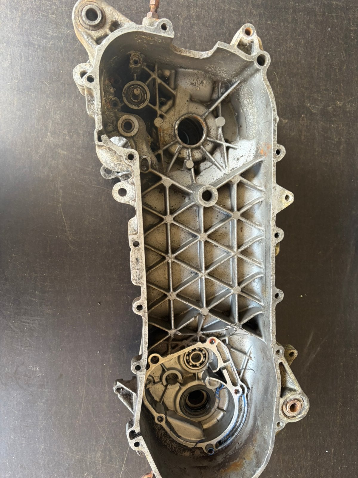 Lc carters 50, Motoren, Ophalen