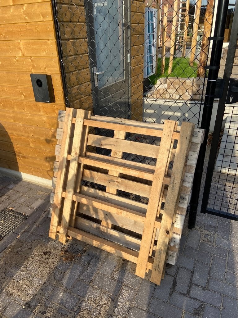 Pallets - gratis afhalen in Nijmegen, Ophalen, Zo goed als nieuw, Steigerhout, 50 mm of meer
