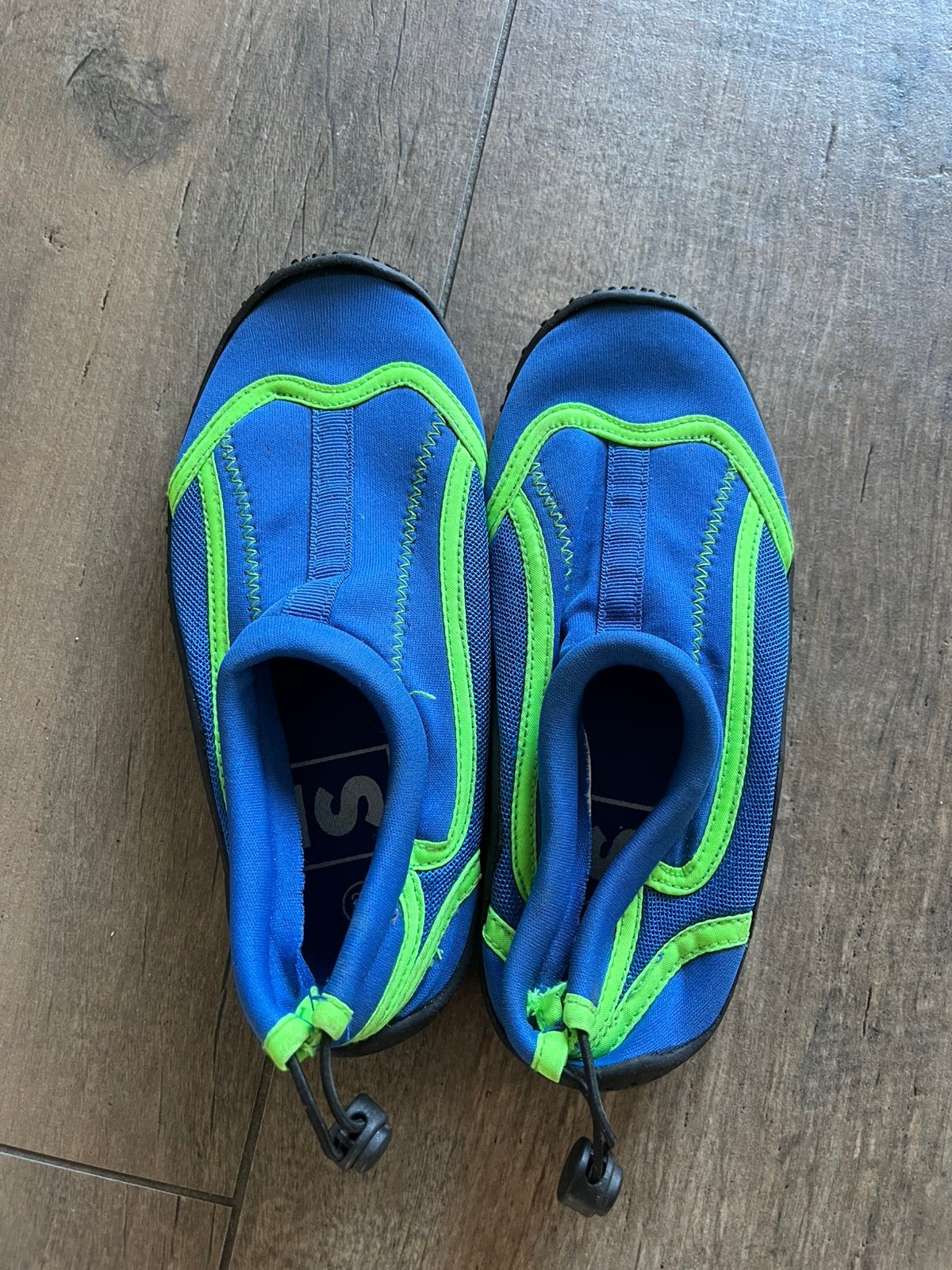Surfschoenen maat 34, Zwemschoenen, Jongen of Meisje, Overige maten, Ophalen of Verzenden