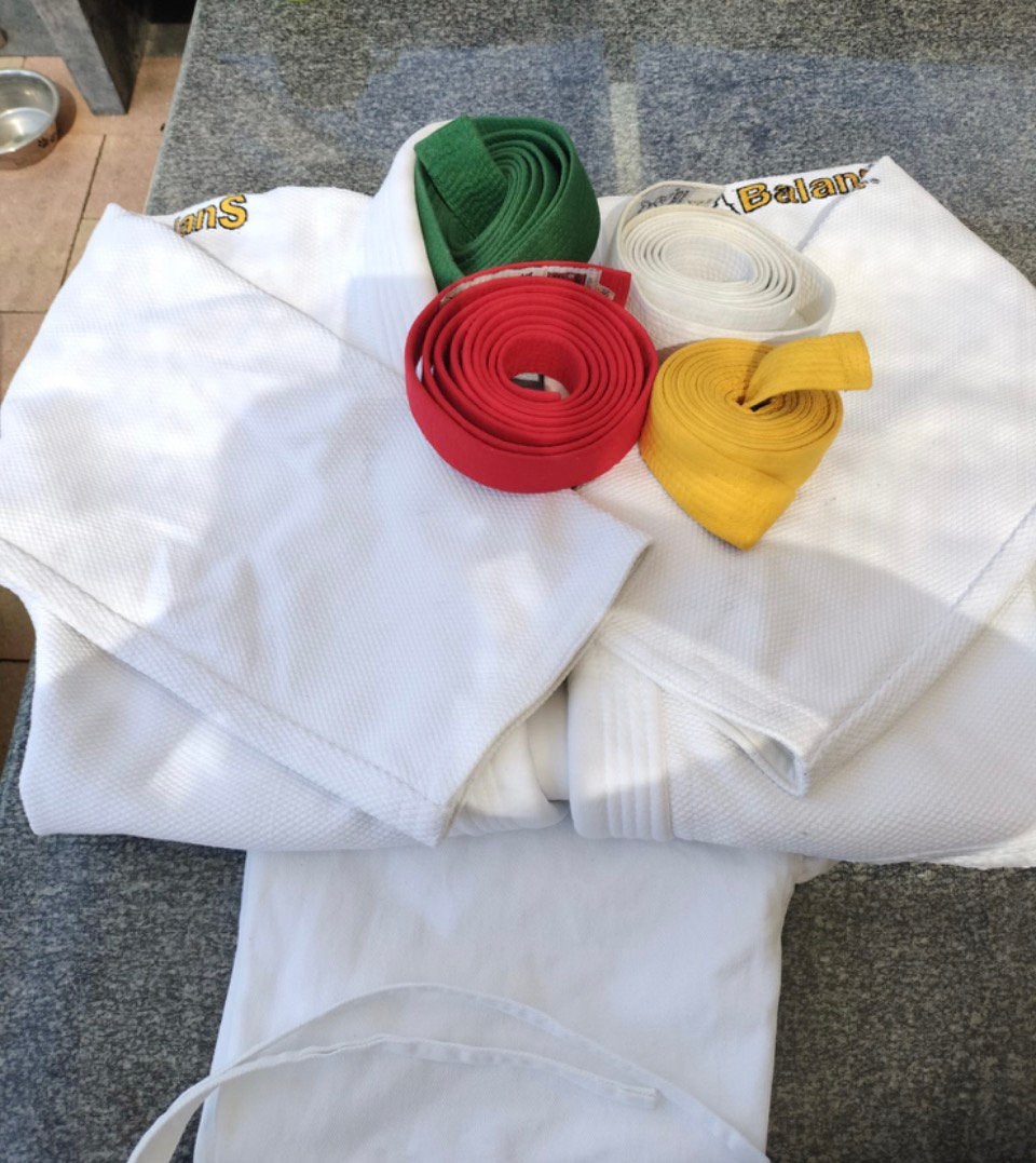 Wedstijd Judopak, Ophalen, Zo goed als nieuw