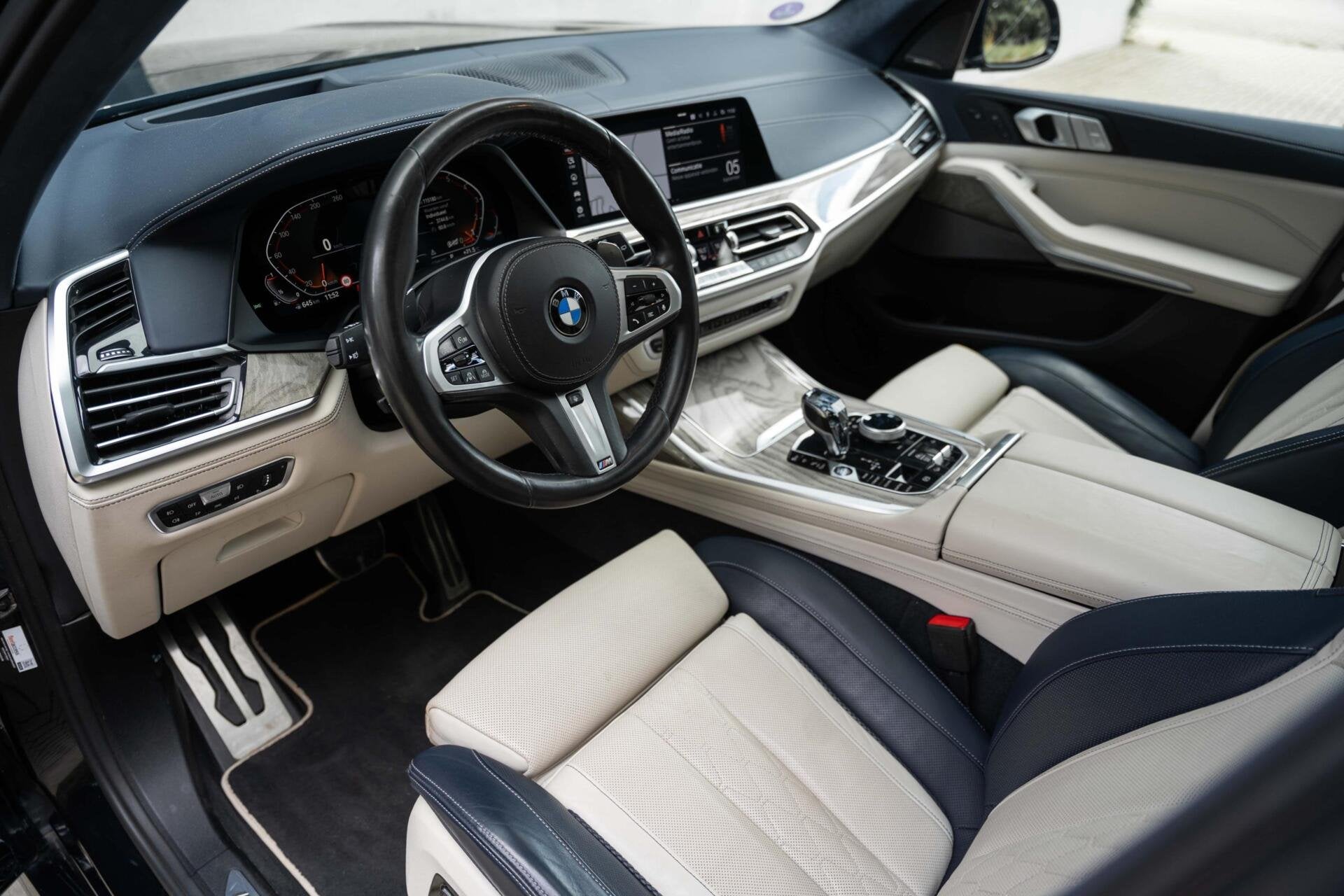 BMW X7 xDrive40i M Sport H/K Skylounge Massage SoftClose 22', Auto's, Automaat, Gebruikt, Euro 6, Vierwielaandrijving