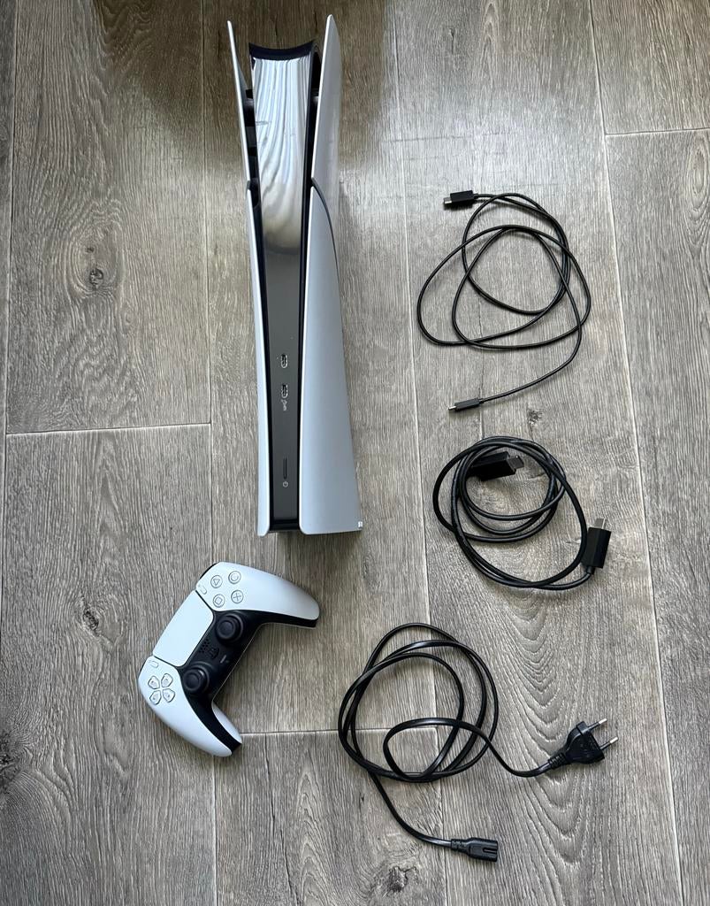 PS5 Slim Fortnite Bundel - Zo goed als nieuw, Spelcomputers en Games, Spelcomputers | Sony PlayStation 5, Ophalen of Verzenden