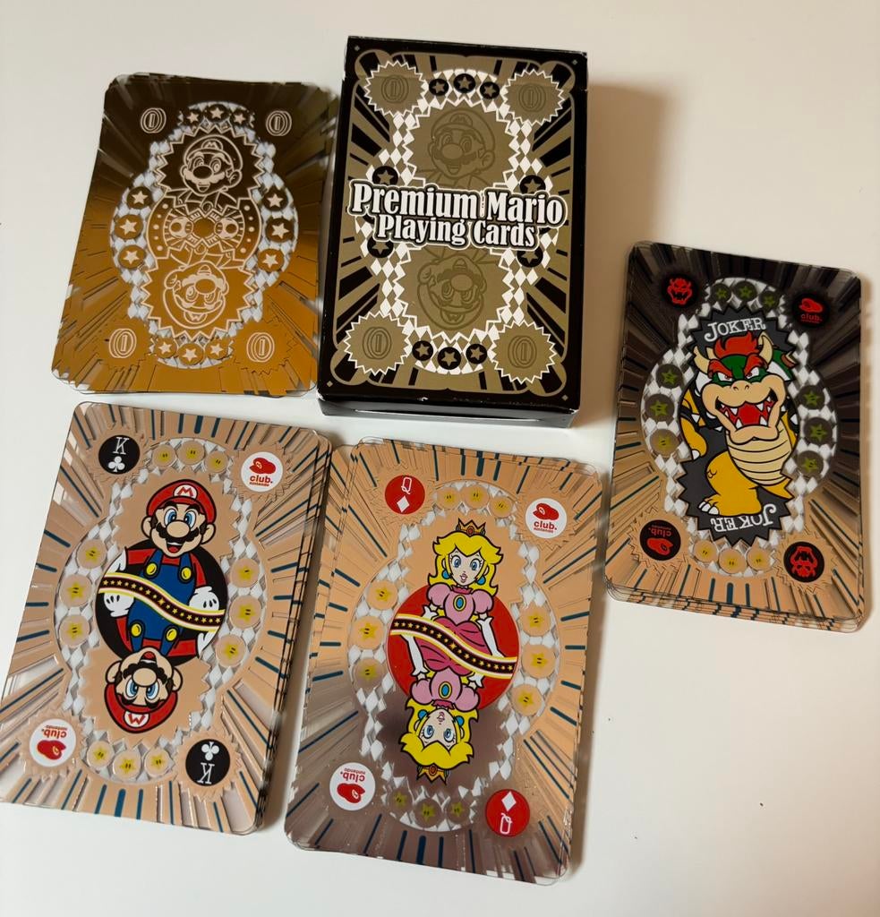 Club Nintendo Premium Mario Playing Cards - NIEUW, Ophalen of Verzenden, Nieuw