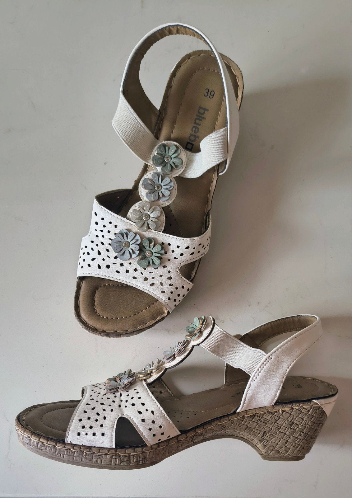 Witte Blue Box sandalen met bloemendetails - Maat 39, Wit, Bluebox, Gedragen, Sandalen of Muiltjes