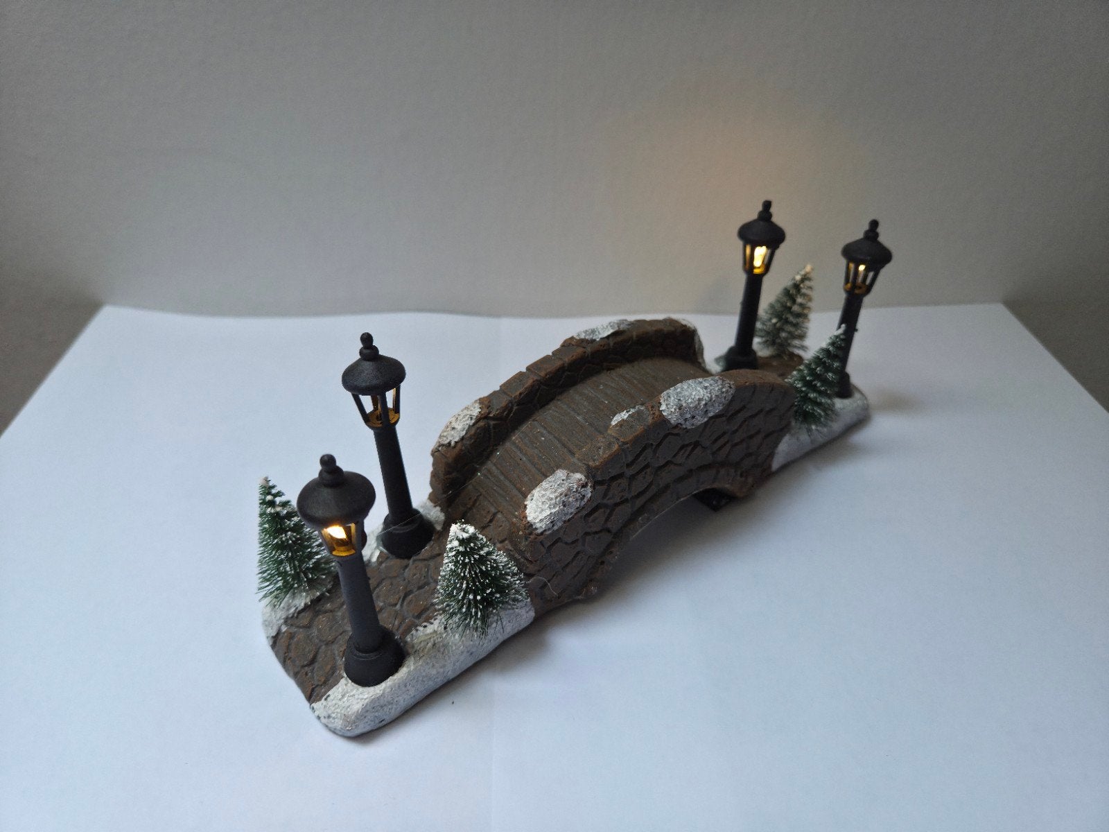 Magic Village brug met verlichting, Diversen, Kerst, Ophalen of Verzenden, Nieuw