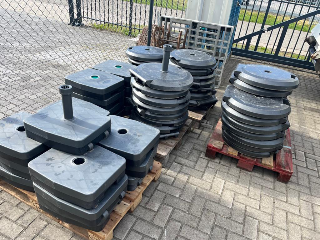 60 parasol voeten te koop, Ophalen, Gebruikt, Minder dan 1 meter, Parasolvoet