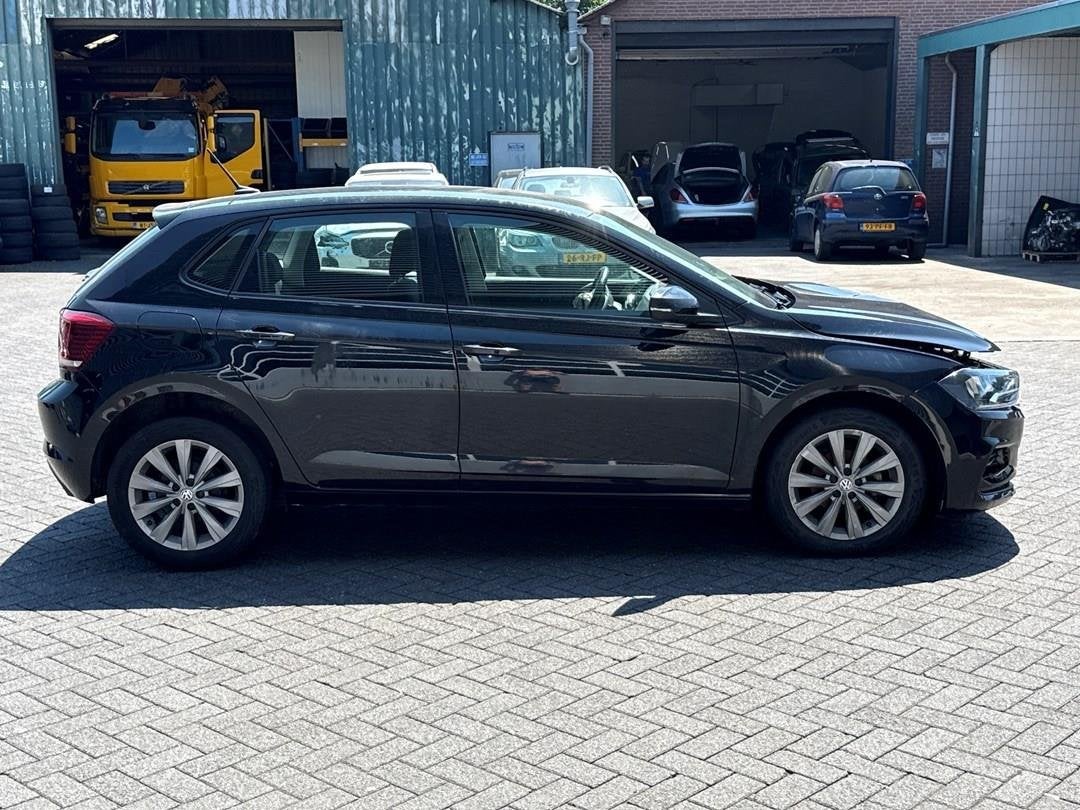 Volkswagen Polo 1.0 TSI Highline , Airco , PDC , Navi, Auto's, Gebruikt, Euro 6, 95 pk, Zwart