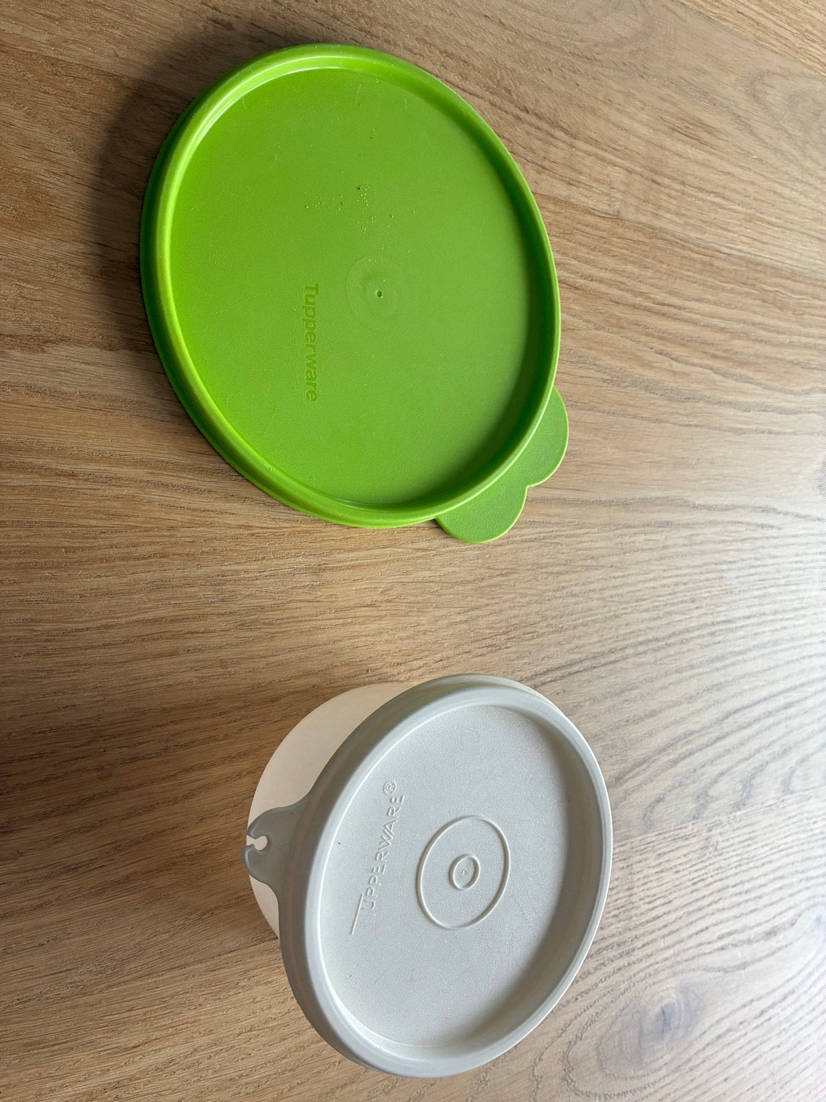 Tupperware deksel en bakje - losse onderdelen, Gebruikt, Overige kleuren, Bewaardoos, Ophalen of Verzenden