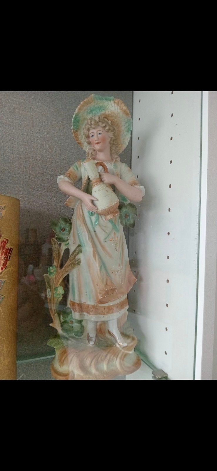 Mooi porselein zeldzaam beeld van een vrouw, Ophalen of Verzenden, Zo goed als nieuw, Mens