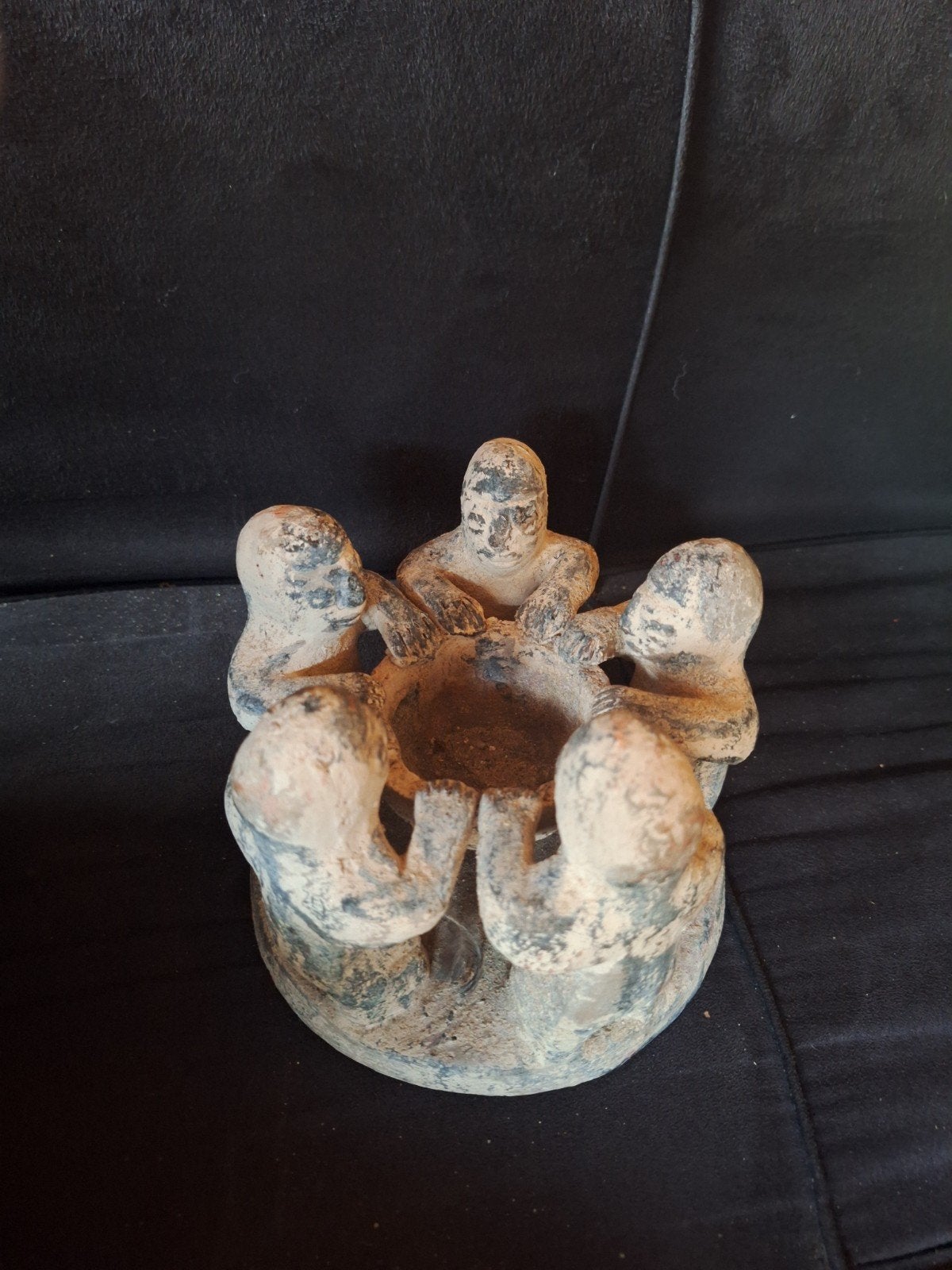 Unieke handgemaakte terracotta pot met figuren, Antiek en Kunst, Ophalen