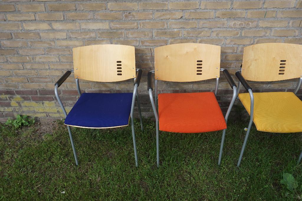 Partij stoelen stapelbare kantoorstoelen vergaderstoelen, Ophalen, Gebruikt, Overige kleuren, Stof