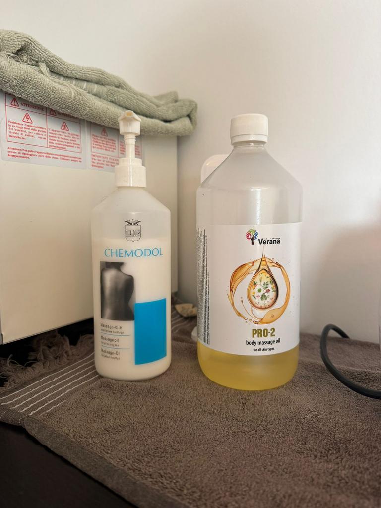 Massage voor vrouwen, Diensten en Vakmensen, Welzijn | Masseurs en Massagesalons, Ontspanningsmassage
