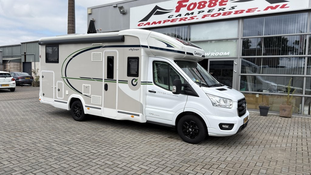 Nieuwstaat|Bomvol Chausson Titanium Ultimate 777 '2023 18dkm, Automaat, Ringverwarming, Ford, Half-integraal