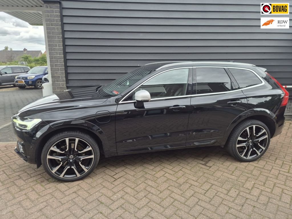 Volvo XC60 2.0 T8 Twin Engine AWD R-Design, Automaat, Gebruikt, 4 cilinders, 1969 cc