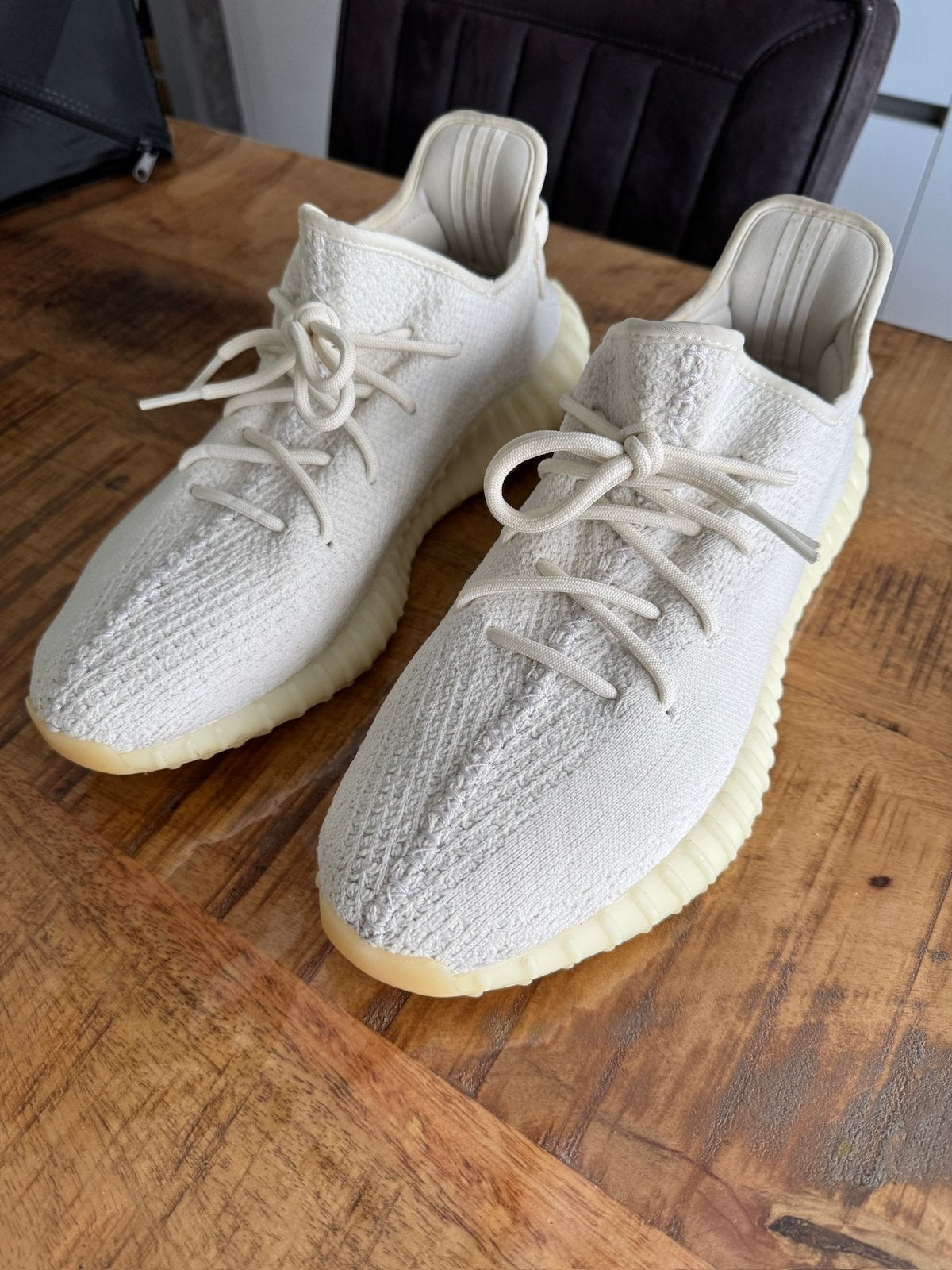 Adidas Yeezy 350 V2 | Triple White/Cream | Size 46, Wit, Ophalen of Verzenden, Sneakers of Gympen, Gedragen