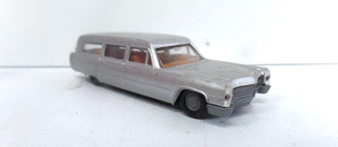 Praline Cadillac Hearse - Zilveren Lijkwagen, Overige merken, Wisselstroom, Gebruikt, Overige typen