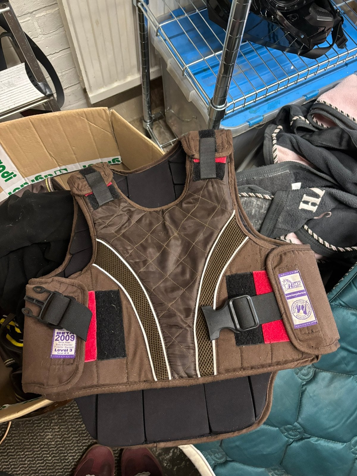 Bodyprotector bruin, Verzenden, Zo goed als nieuw