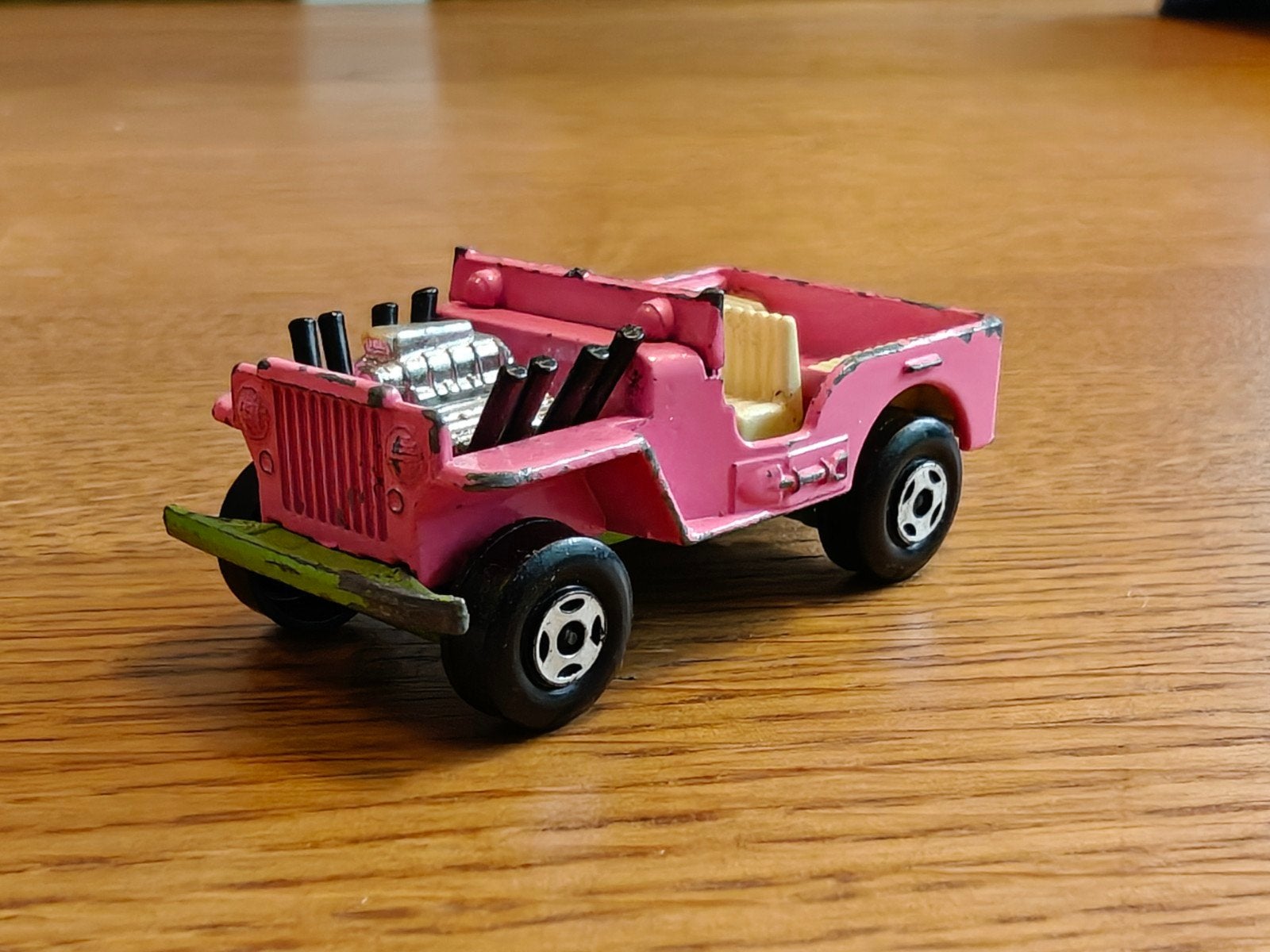 Matchbox JEEP Hot Rod ROZE, Ophalen of Verzenden, Auto