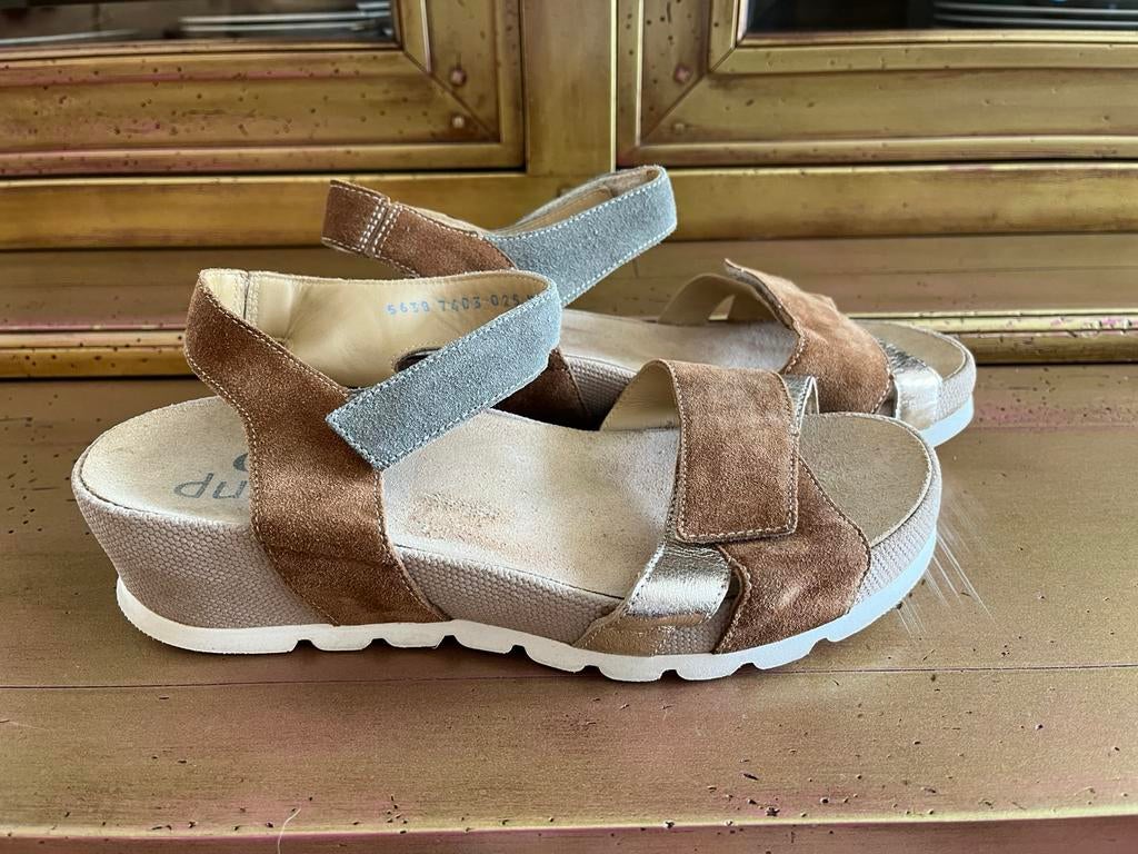 Durea sandalen schoenen maat 39 maat 5,5 H  plateauzool, Ophalen of Verzenden, Zo goed als nieuw, Sandalen of Muiltjes