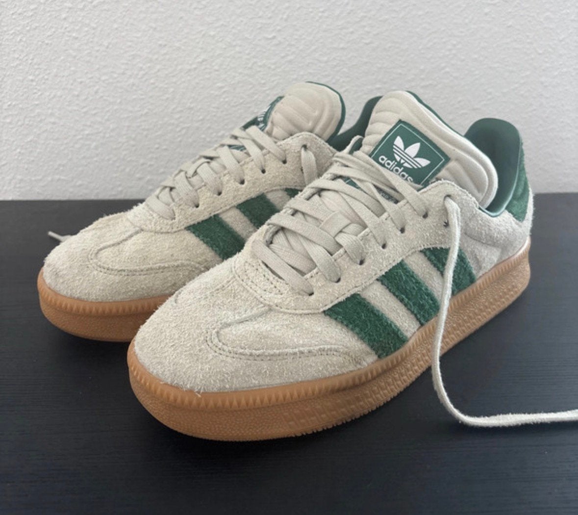 Adidas Samba xlg, Kleding | Dames, Schoenen, Beige, Ophalen of Verzenden, Sneakers of Gympen, Zo goed als nieuw