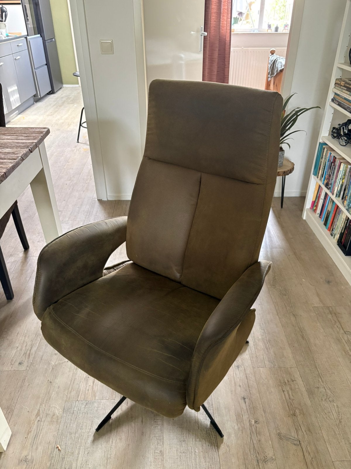 Draaifauteuil, Ophalen, Zo goed als nieuw, 75 tot 100 cm, 50 tot 75 cm