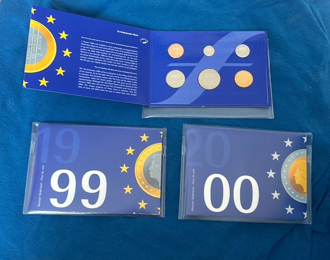 Nederland FDC gulden sets 1999 en 2000, Postzegels en Munten, Munten | Nederland, Ophalen of Verzenden, Koningin Beatrix