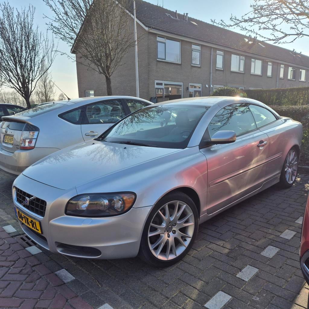 Volvo C70 2.4i 170 pk Summum Cabrio 2006 Grijs full options, Voorwielaandrijving, C70, Traction-control, Cabriolet