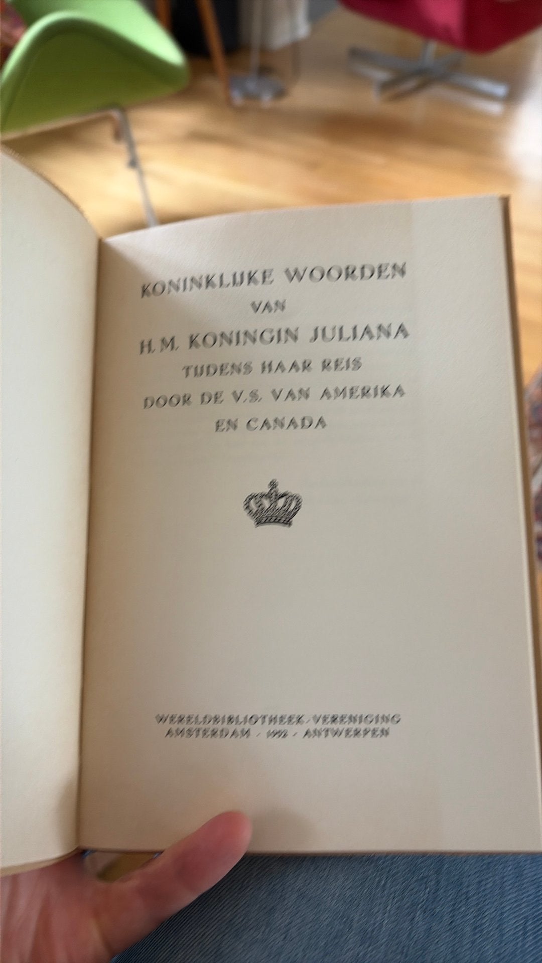 Boekje Koninklijke woorden Koningin Juliana. Reis VS 1952, Ophalen of Verzenden, Zo goed als nieuw, Tijdschrift of Boek