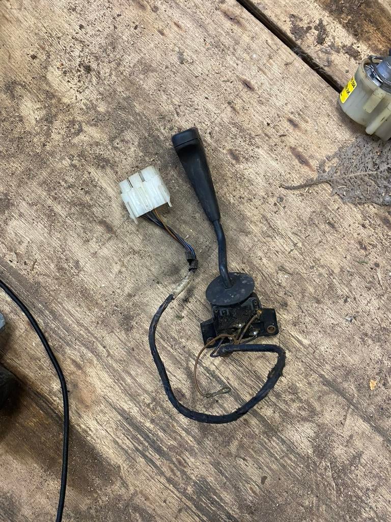 Bmw e30 ruitenwisser schakelaar 316i 318i 320i 323i 325i, Ophalen of Verzenden