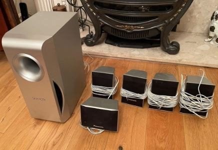 Spreakers Panasonic SB-WA340 en Trust 16561 Soundforce, Audio, Tv en Foto, Ophalen, Minder dan 60 watt, Overige merken