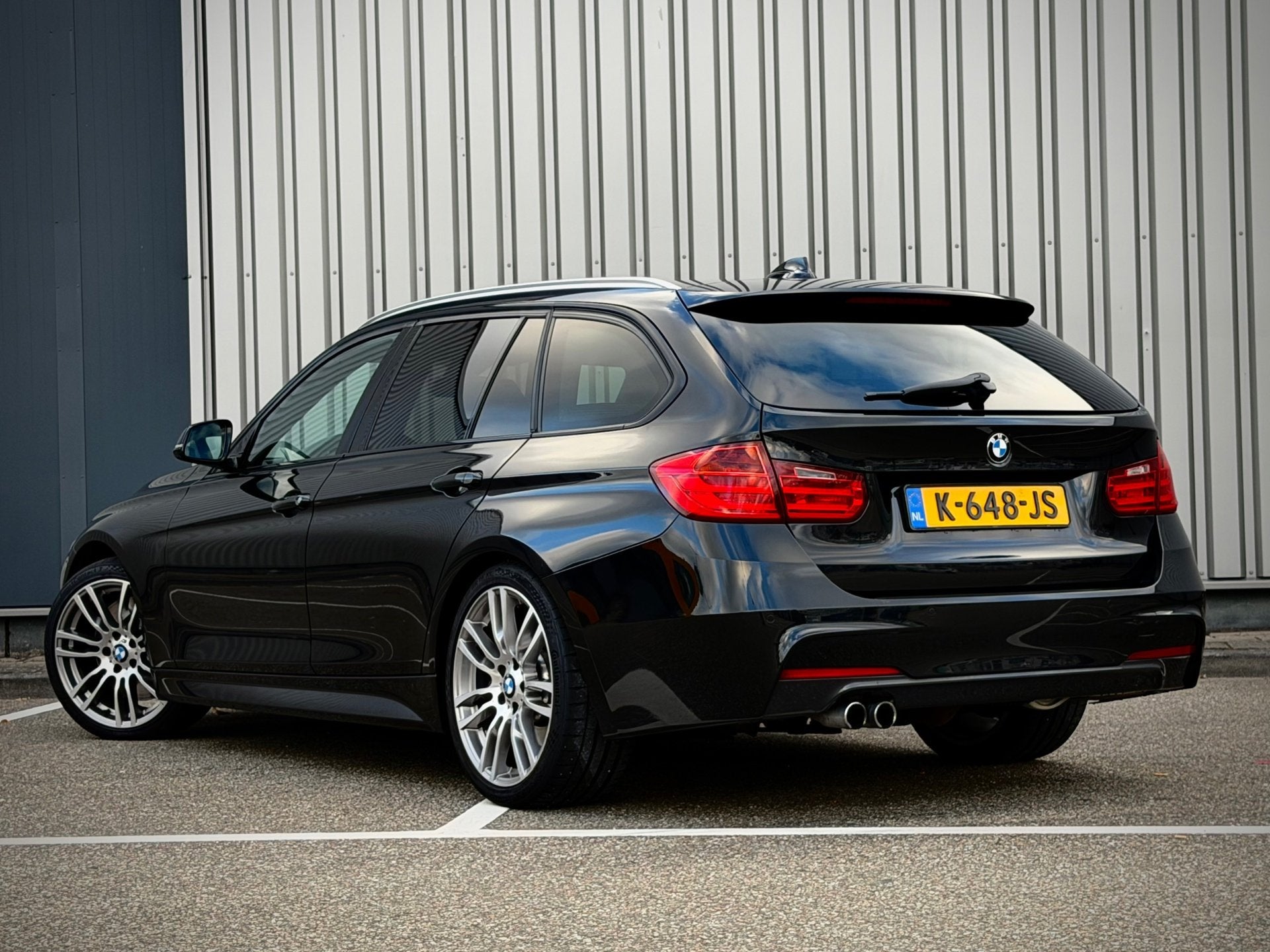 BMW 3-serie Touring 330D High Executive M Sport, 6-cilinder, Auto's, Achterwielaandrijving, Zwart, 2993 cc, 259 pk