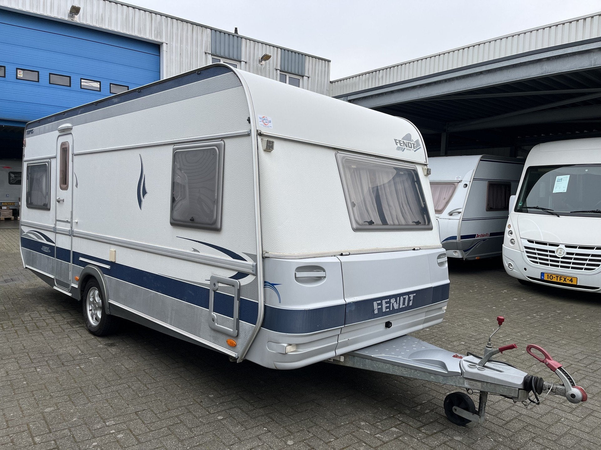 Fendt 510 TFB Topas (bj 2004), Caravans en Kamperen, Bedrijf, Fendt, Schokbreker, 5 tot 6 meter