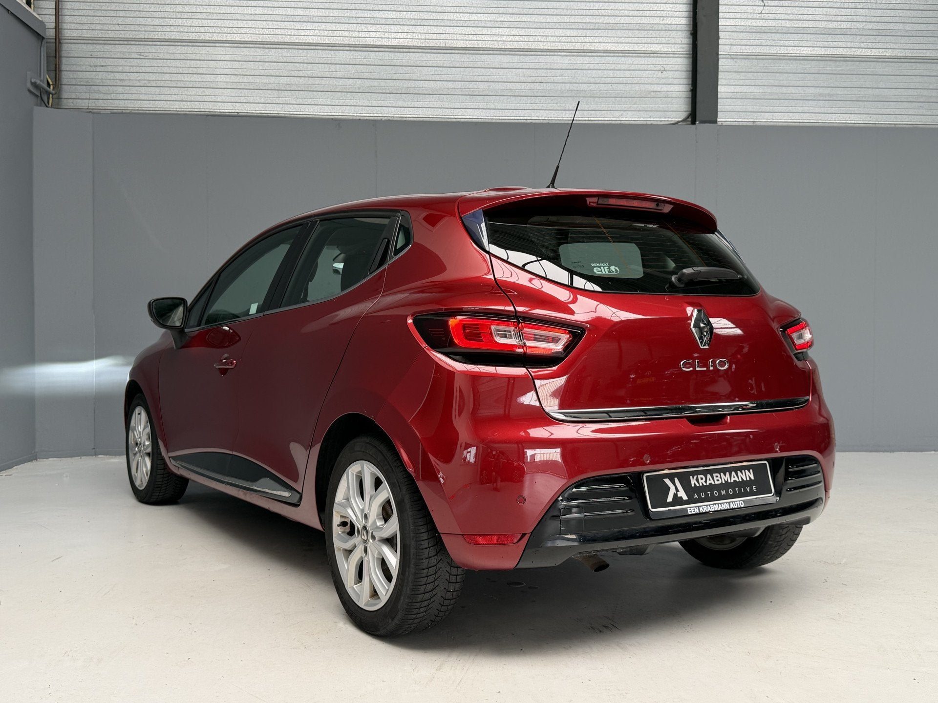 Renault Clio 0.9 TCe Intens GARANTIE|Camera|Led|Cruise|Navi, Voorwielaandrijving, 898 cc, Gebruikt, Met garantie (alle)