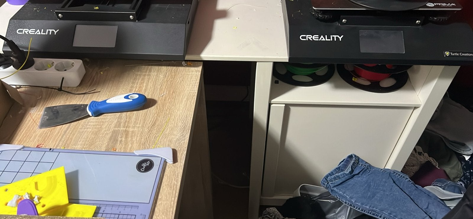 2 gratis bureaus zonder spullen, Huis en Inrichting, Ophalen, Overige typen, Gebruikt, Hout