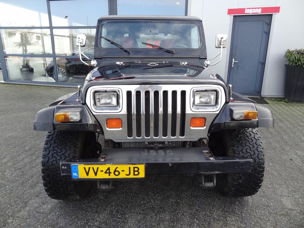Jeep Wrangler 4.0 | AWD 4X4 | NL- AUTO | HARDTOP | SOFTTOP |, 450 kg, Gebruikt, 4000 cc, Bedrijf